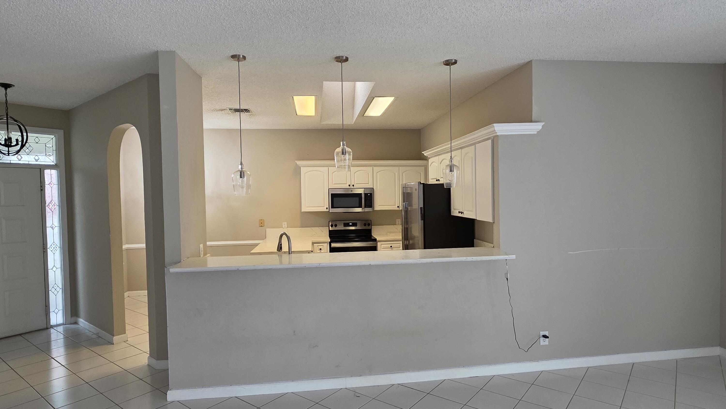 PINE RIDGE AT DELRAY BEACH - Residential