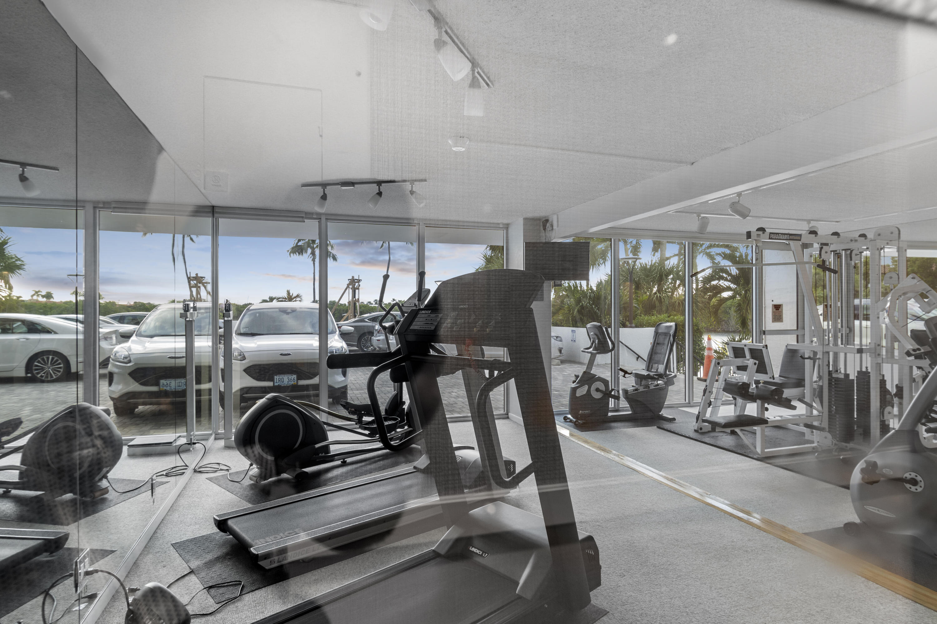 ABERDEEN ARMS CONDO - Residential Lease