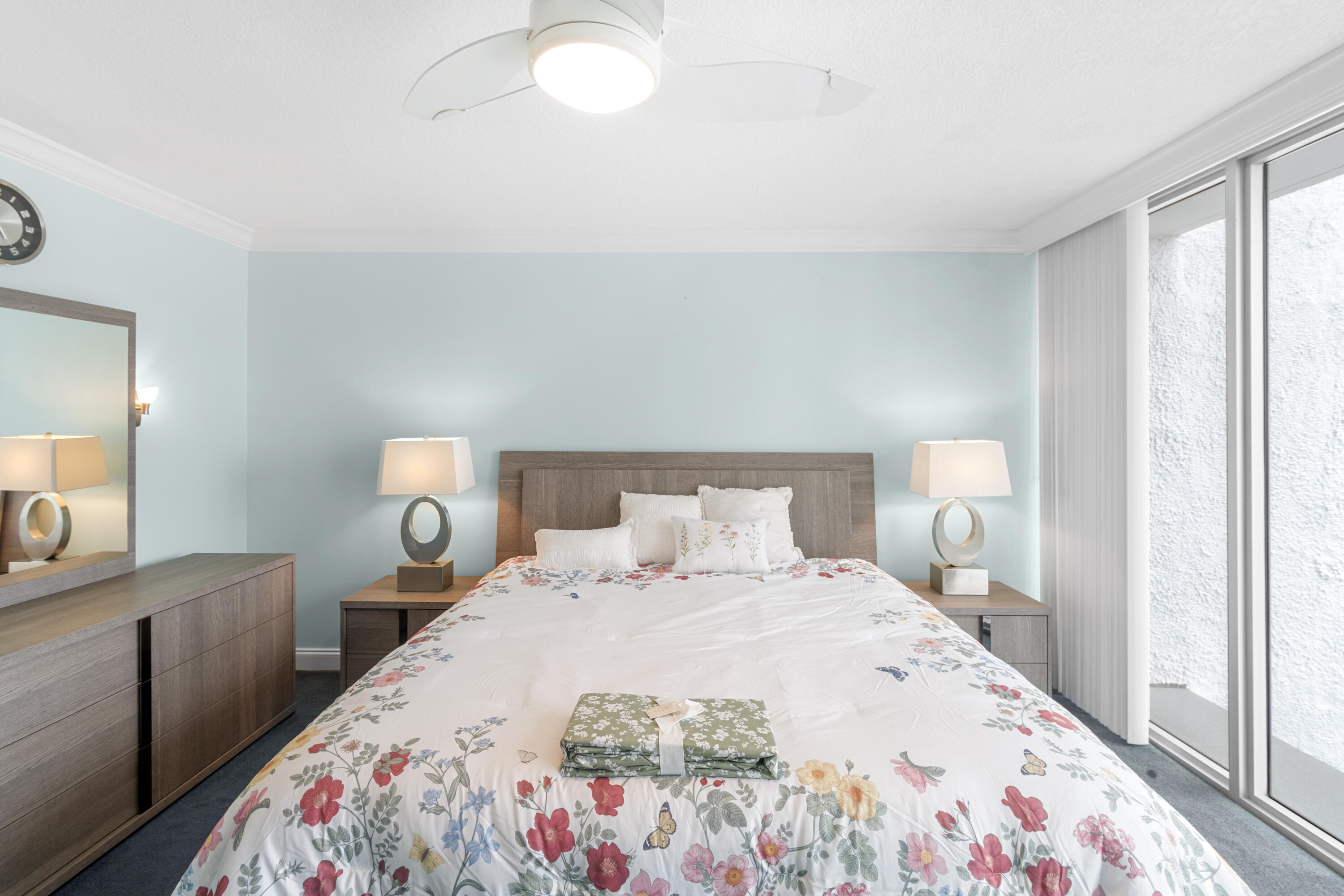 ABERDEEN ARMS CONDO - Residential Lease