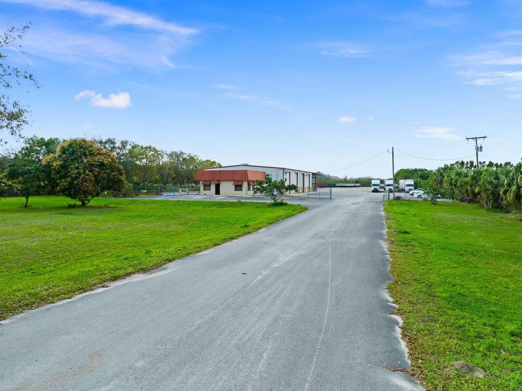 Photo of 15455 Orange Avenue, Fort Pierce, FL (MLS # R11064677)