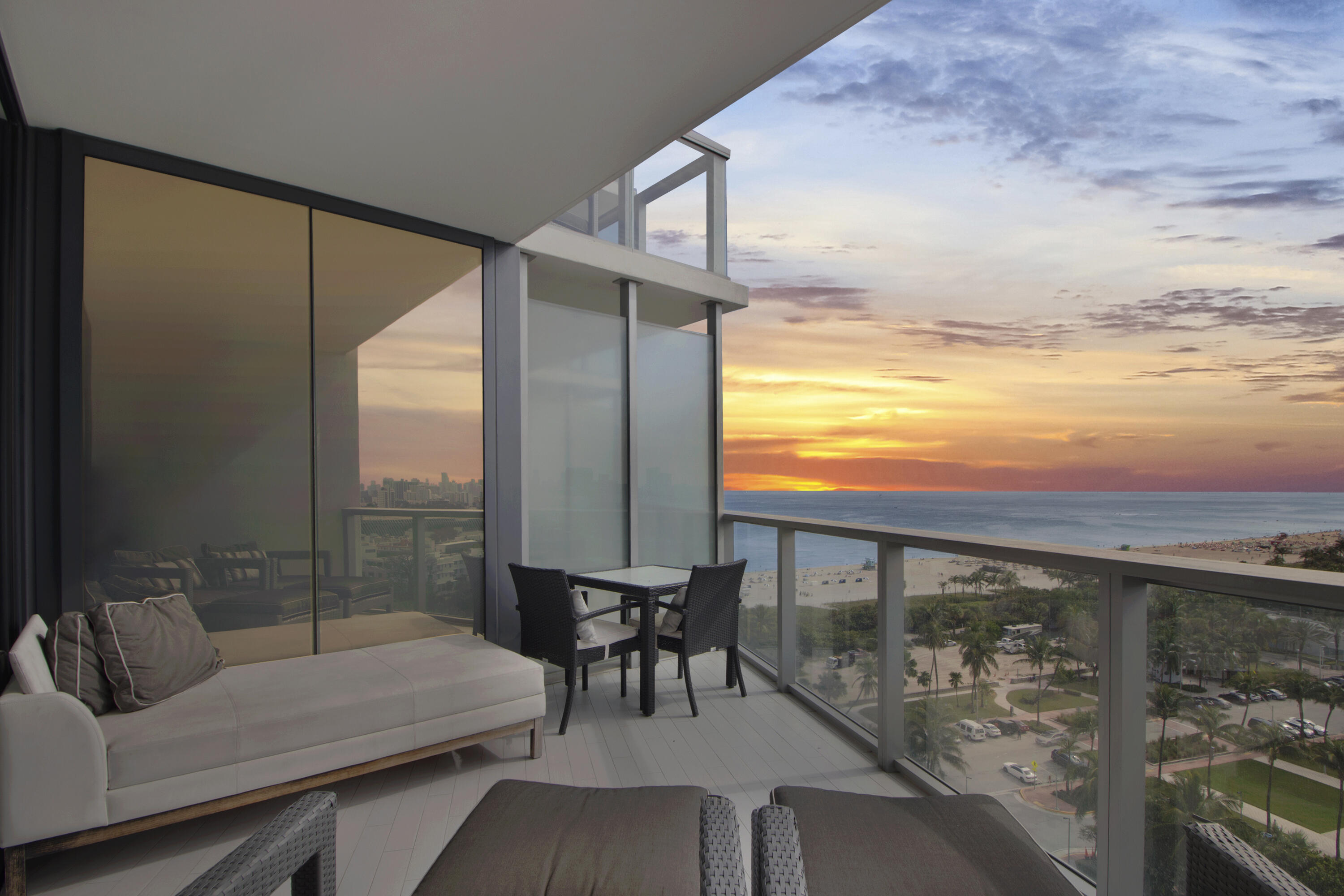 2201 COLLINS AVE CONDO - Residential