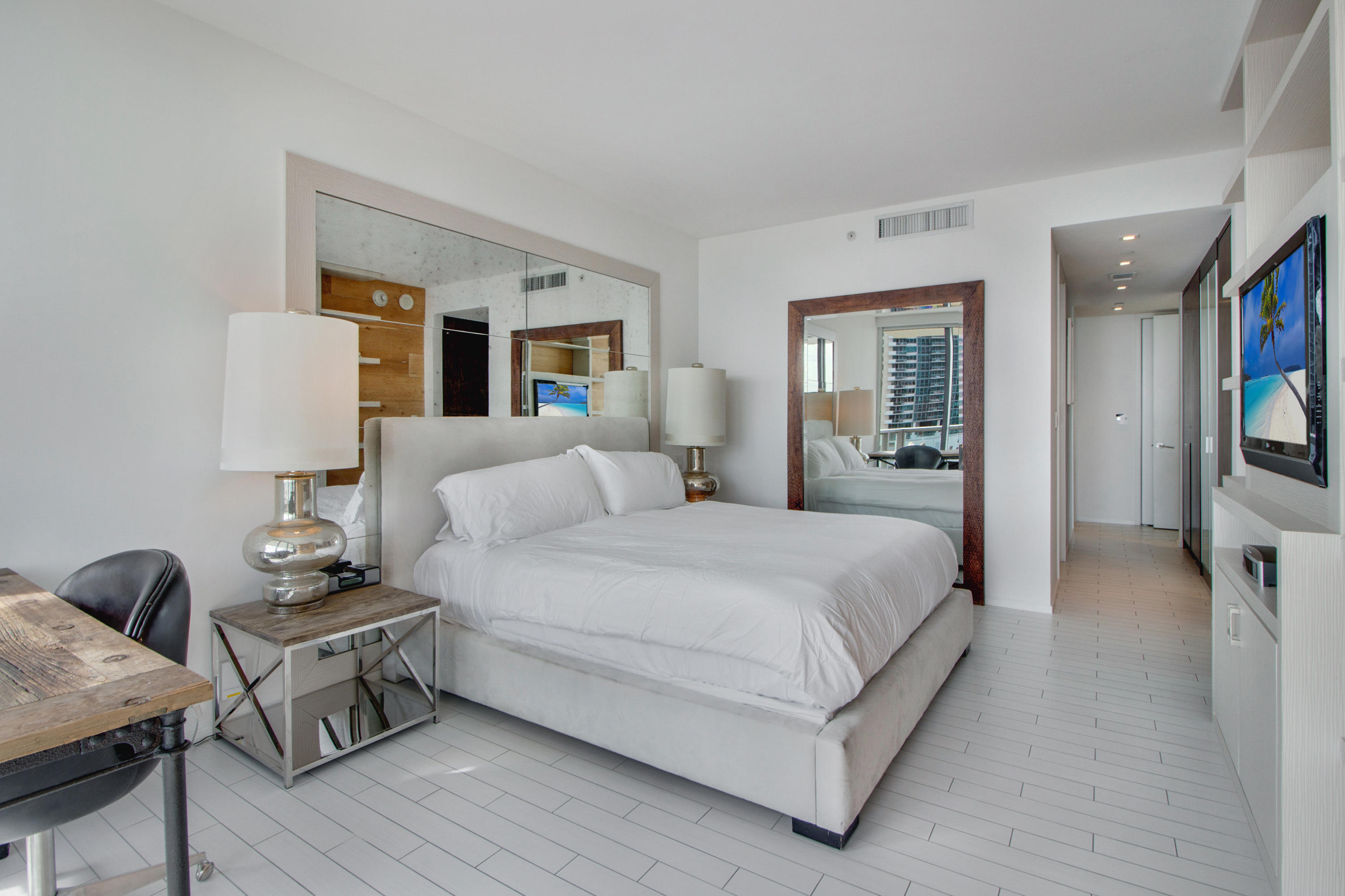 2201 COLLINS AVE CONDO - Residential