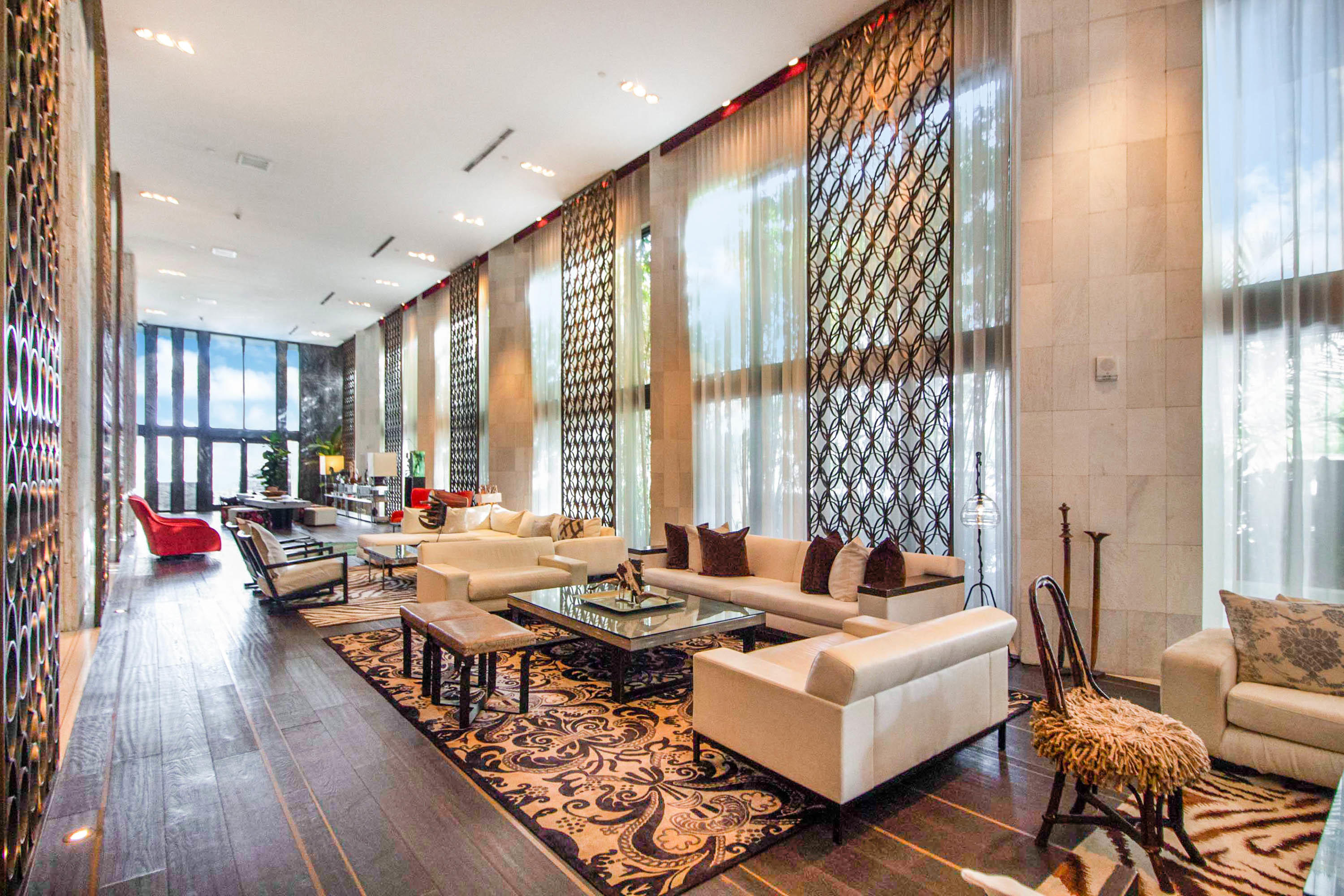 2201 COLLINS AVE CONDO - Residential