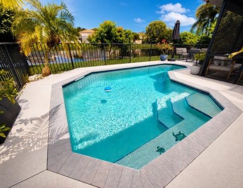 Tiny photo for 6622 SPRING GARDEN Run, Lake Worth, FL 33463 (MLS # B26051773)