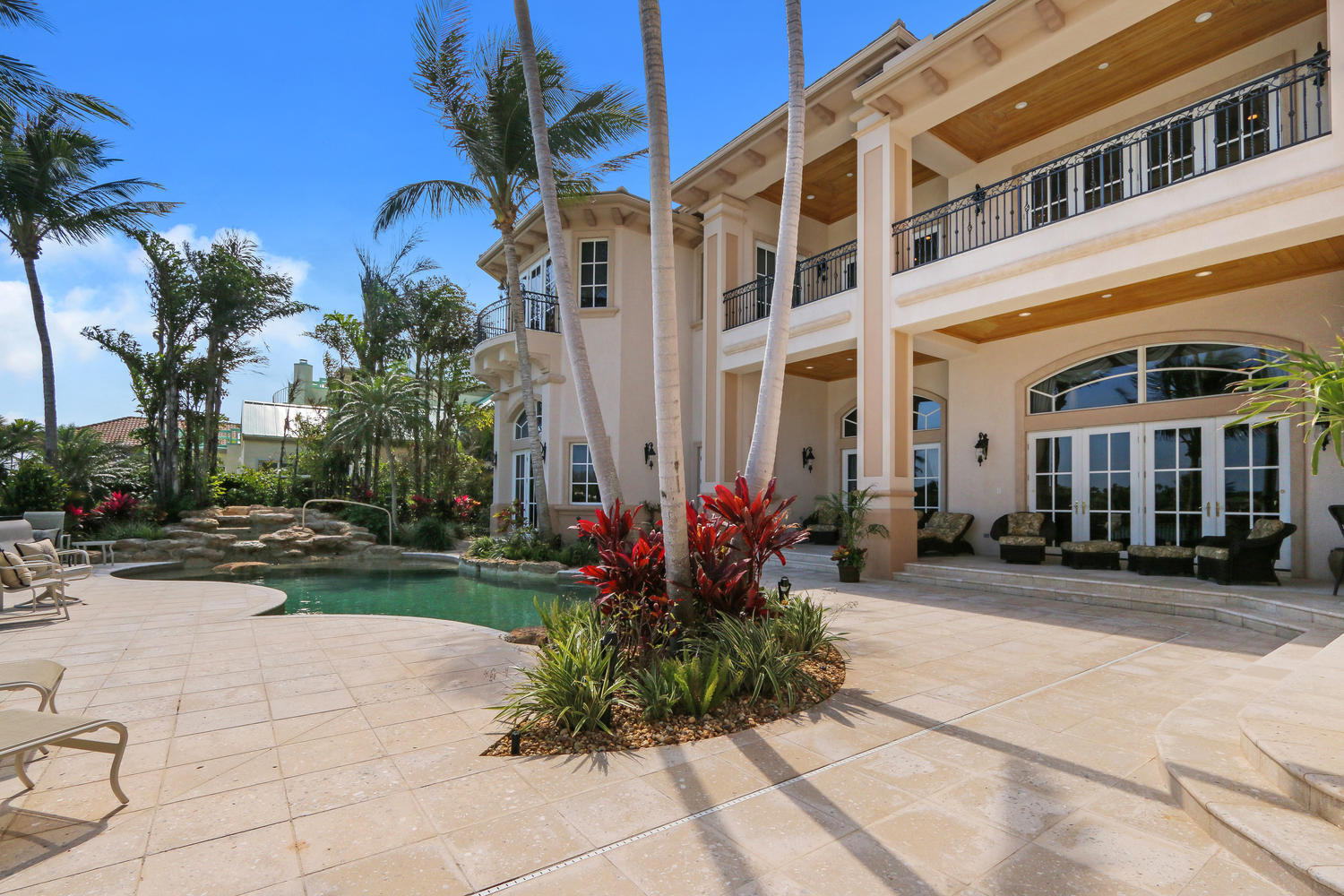 INDIAN HILLS - Residential