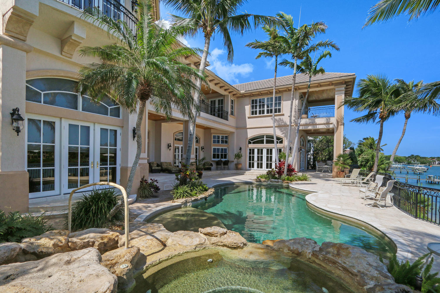 INDIAN HILLS - Residential