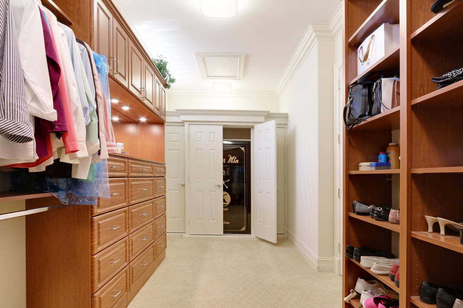 INDIAN HILLS - Residential