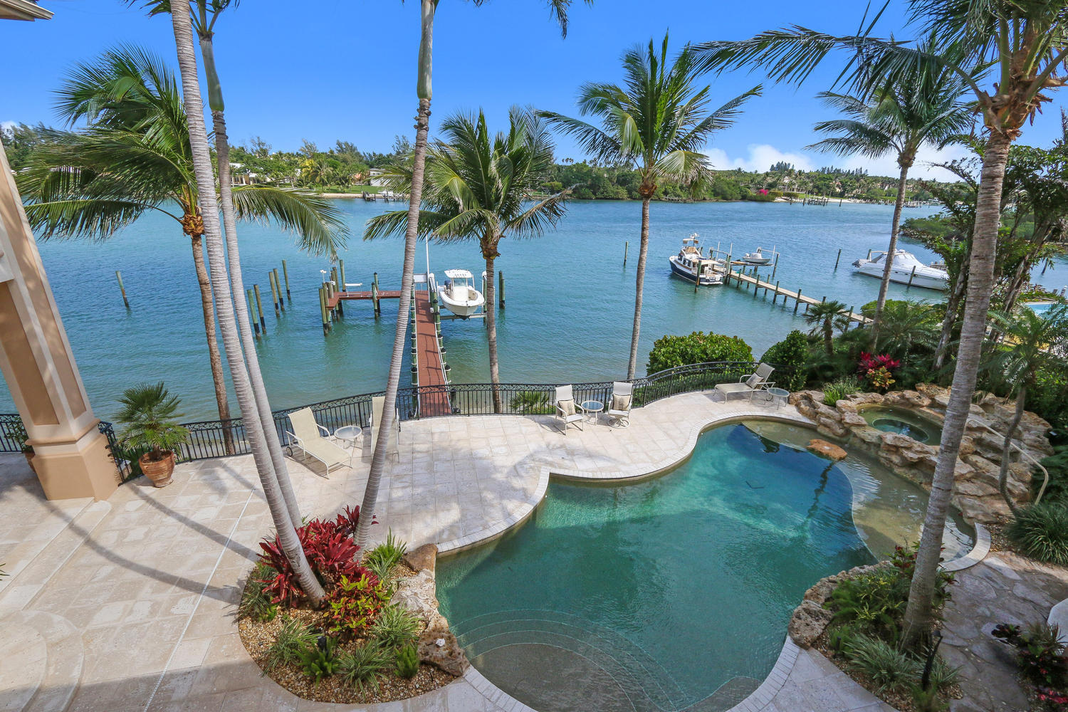 INDIAN HILLS - Residential