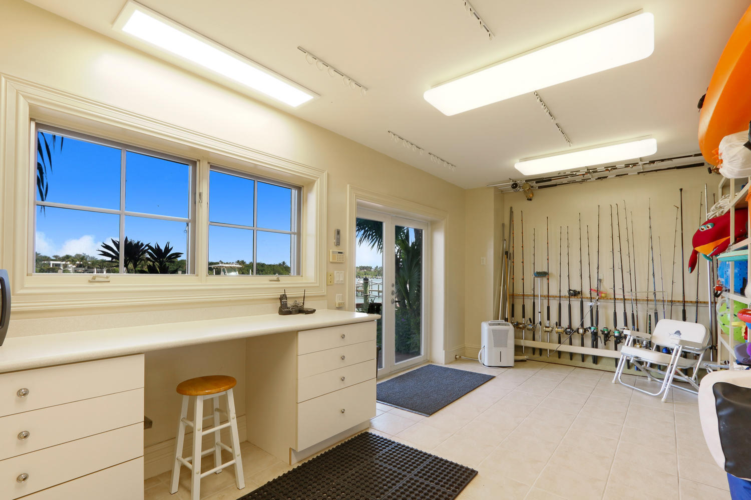 INDIAN HILLS - Residential