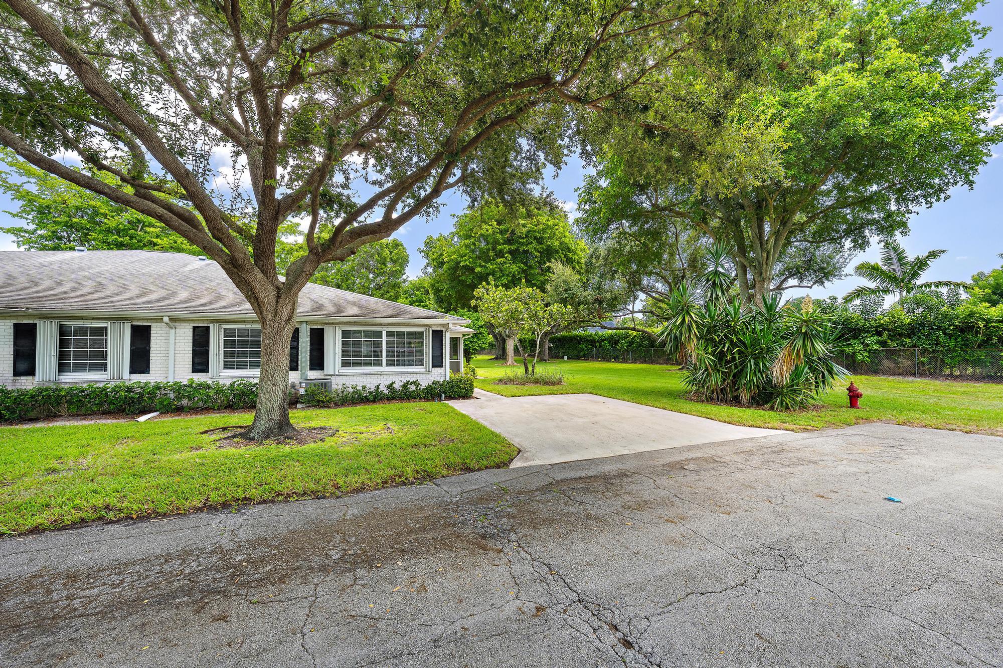 10168 S 40TH Trail S 278