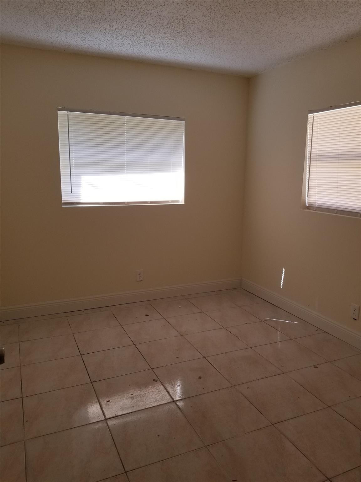 Progresso 2-18 D - Residential Income