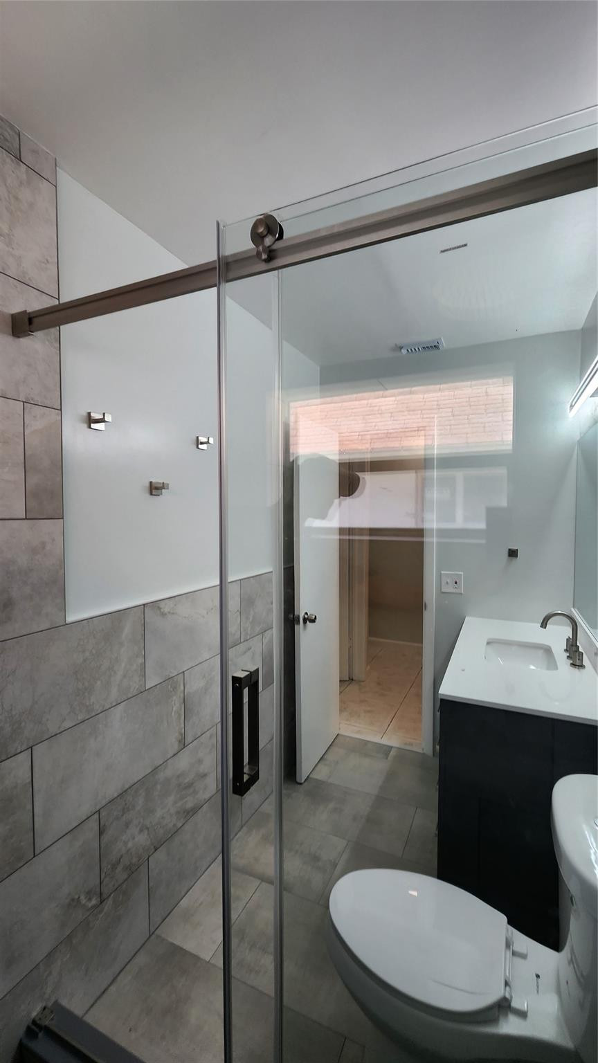 1523-1525 NW 8th Avenue