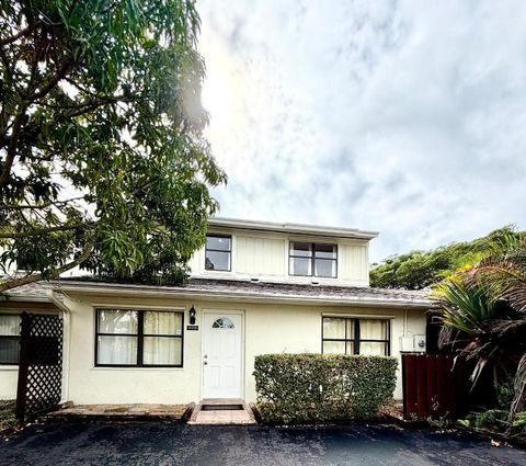 16379 Water Way Delray Beach FL 33484