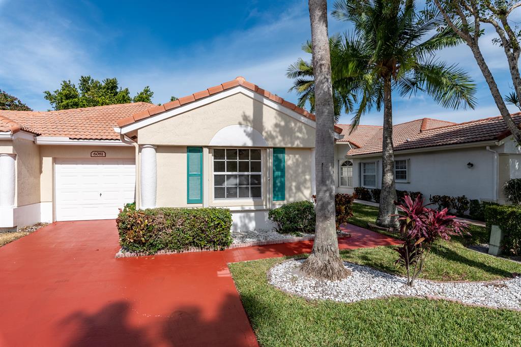 Beautifully updated villa in the heart of Delray Beach. This CBS structure with concrete tile roof features a split floor plan with three bedrooms and two full bathrooms. The kitchen includes granite counter-tops and stainless steel appliances. New wood laminate flooring flows throughout the main living area of the home. Come home and relax on your private, fully screened lanai. Floral Lakes is an age restricted community featuring a manned 24-hour security gate, multiple pools and a large community clubhouse. Schedule a showing to see this great home today!