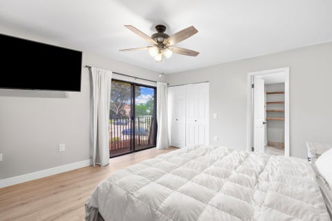 Tiny photo for 4065 WIMBLEDON Drive, Cooper City, FL 33026 (MLS # B26090924)