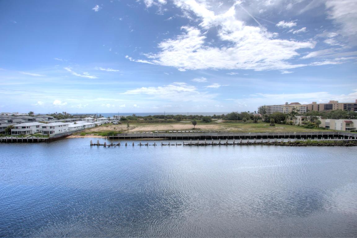 MASSACHUSETTS APTS CONDO - Residential