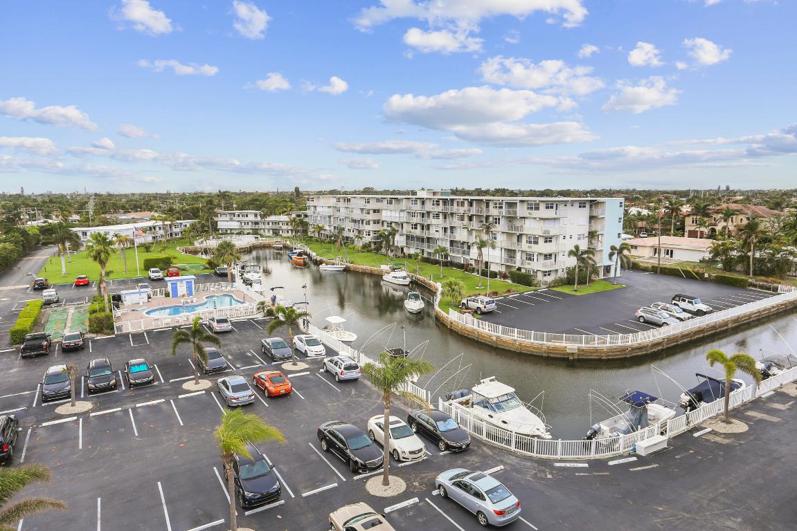 MASSACHUSETTS APTS CONDO - Residential