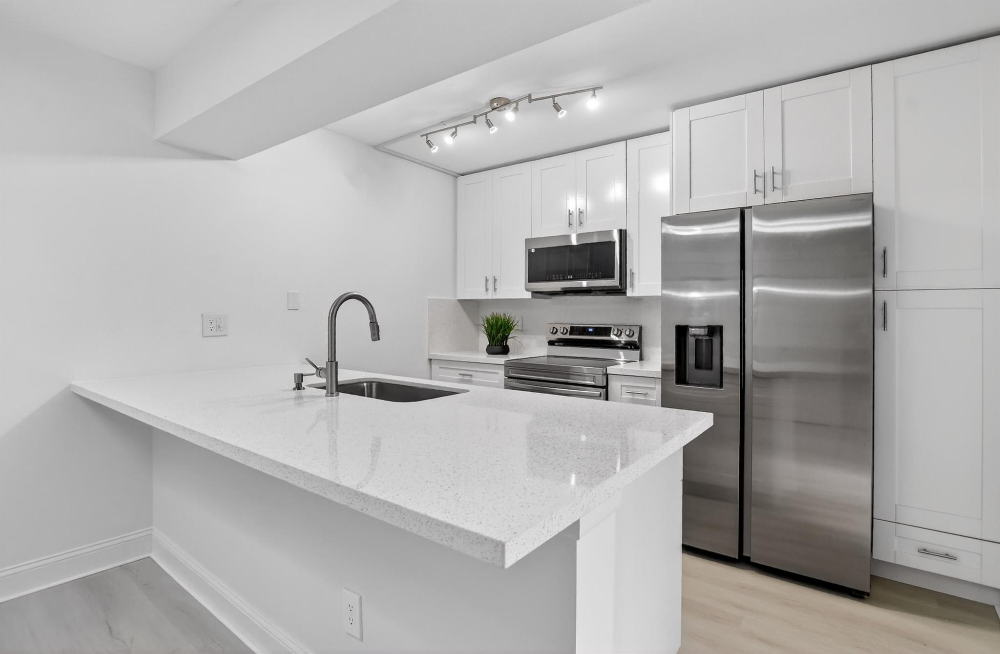 VILLAGE AT BOCA RIO PH 3 - Residential