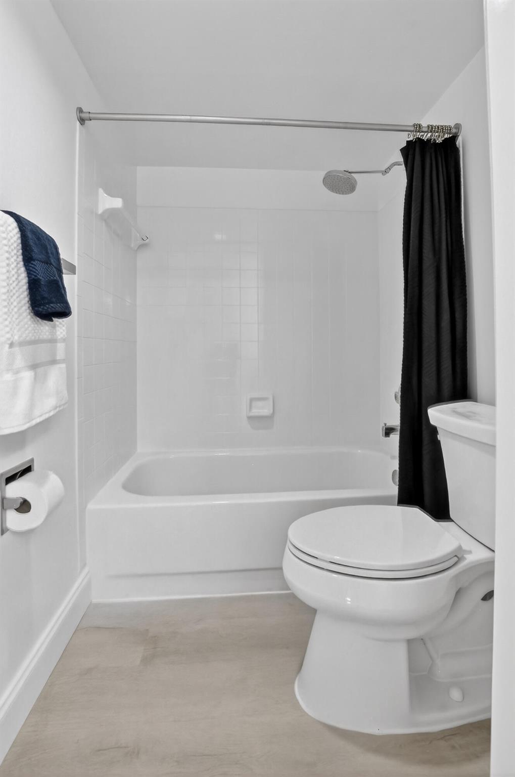 VILLAGE AT BOCA RIO PH 3 - Residential