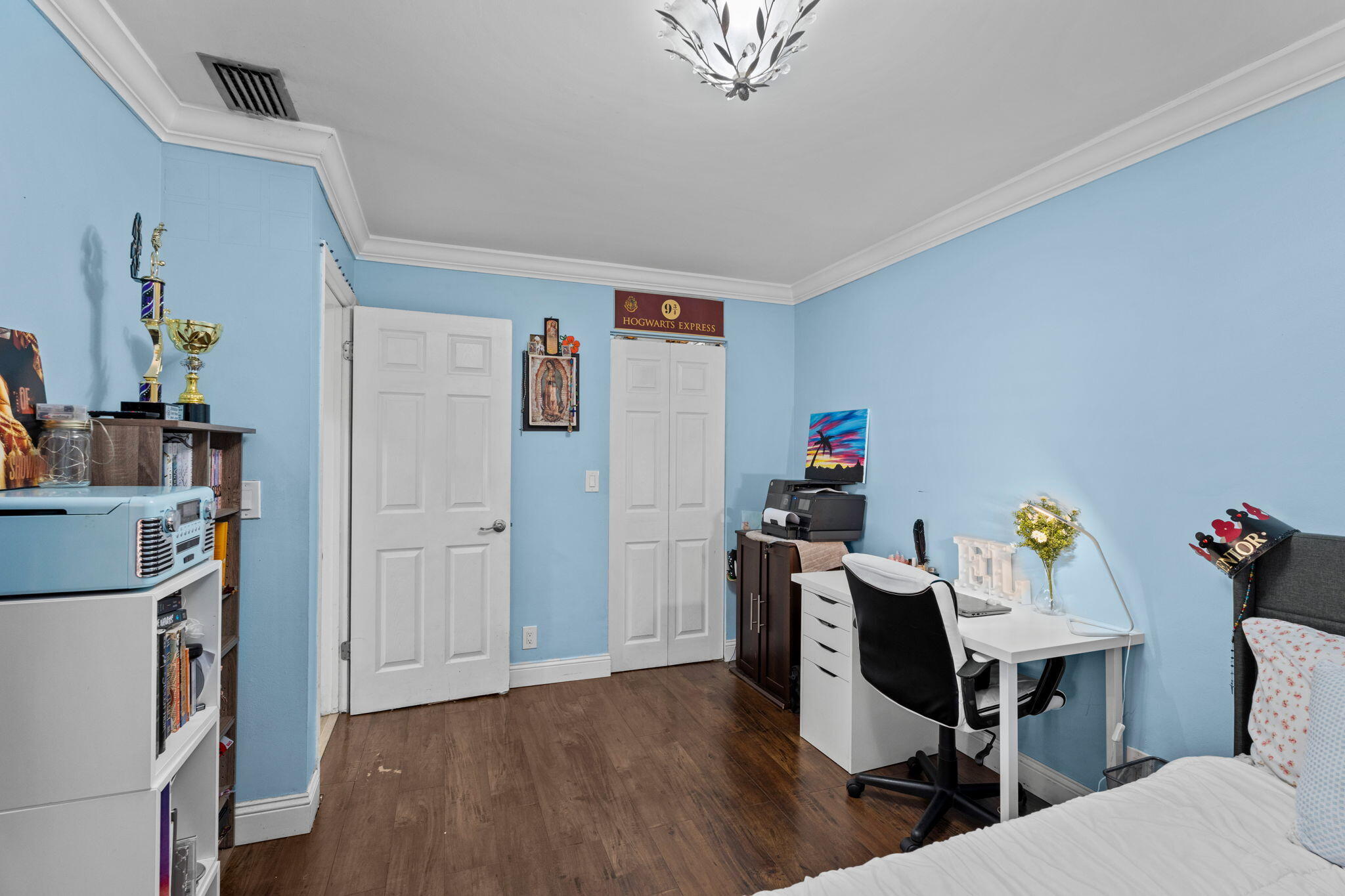 RAMBLEWOOD PLACE CONDO - Residential