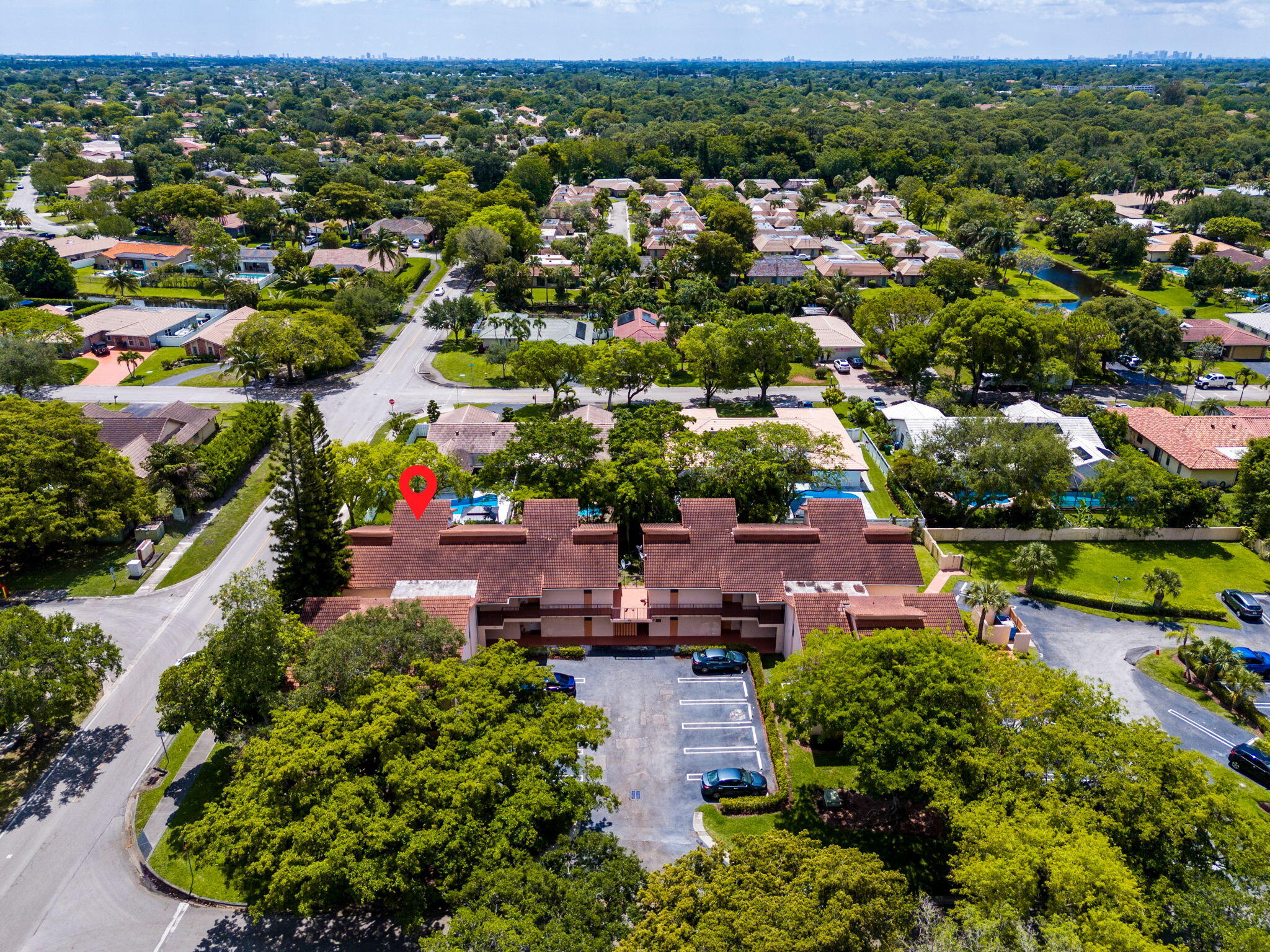 RAMBLEWOOD PLACE CONDO - Residential