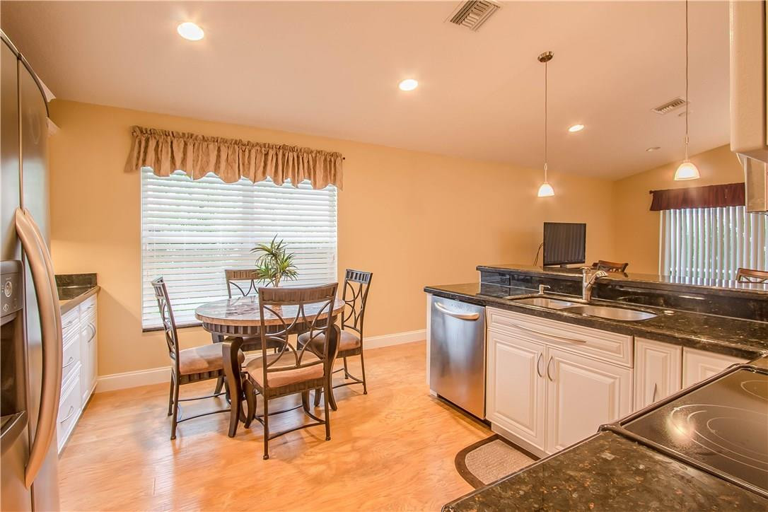 THE ISLAND-Wyndham Lakes - Residential