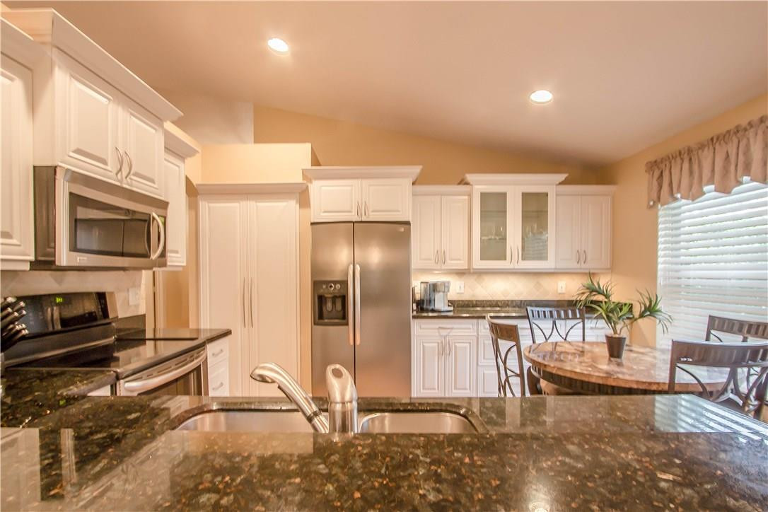 THE ISLAND-Wyndham Lakes - Residential