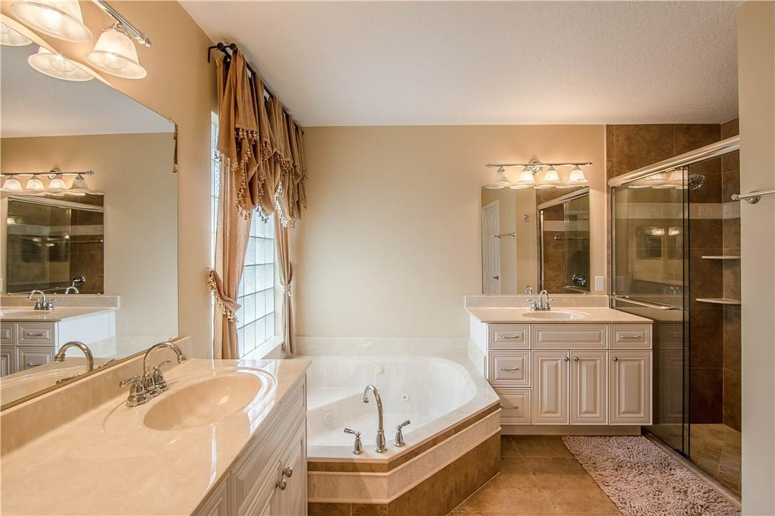 THE ISLAND-Wyndham Lakes - Residential