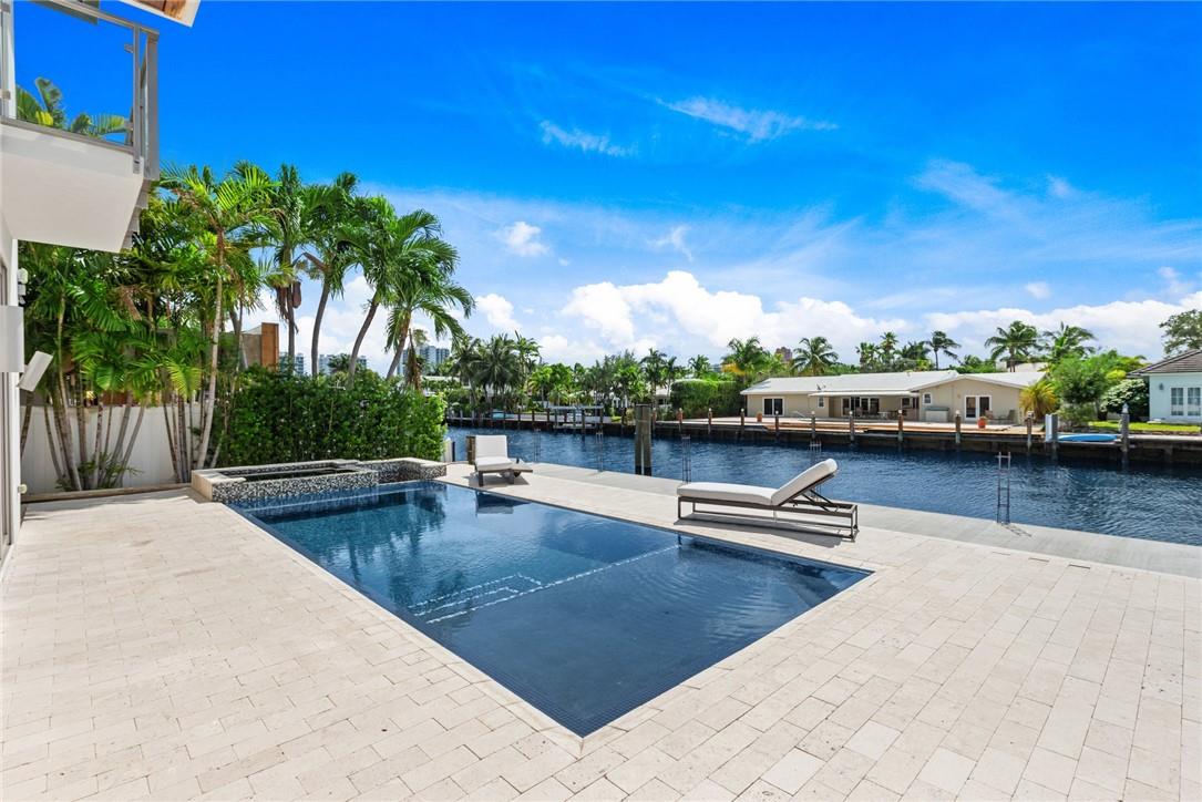 Coral Ridge - Residential