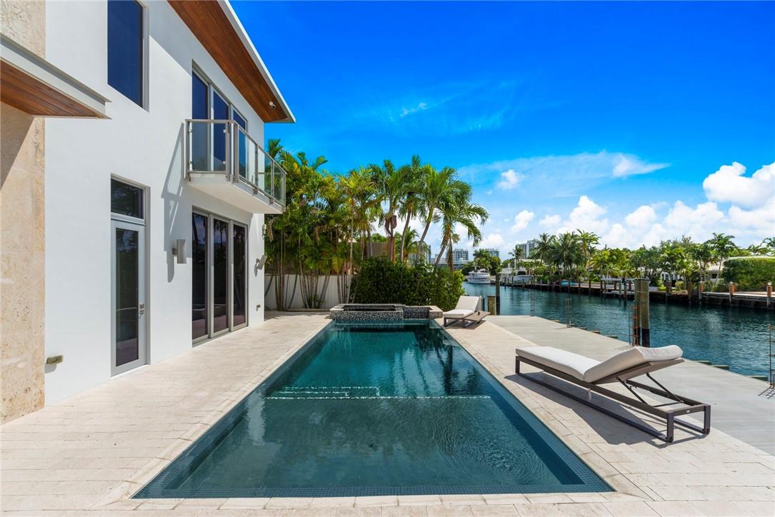 Coral Ridge - Residential