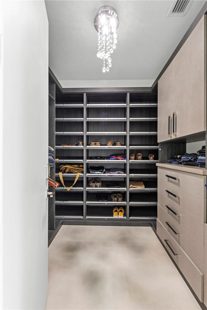 Coral Ridge - Residential