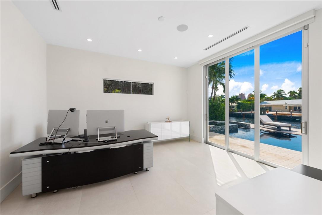 Coral Ridge - Residential