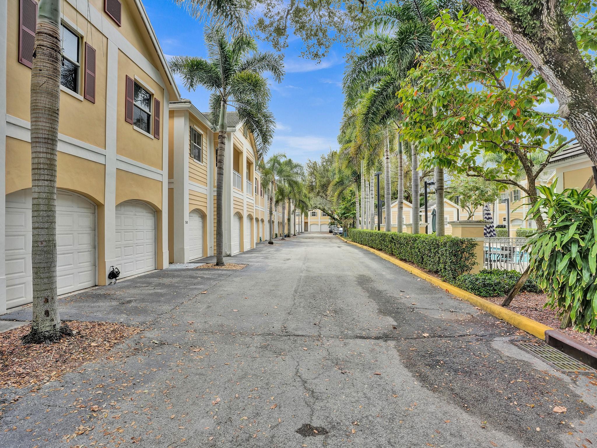 OAK HAMMOCK - RIVERSIDE - Residential