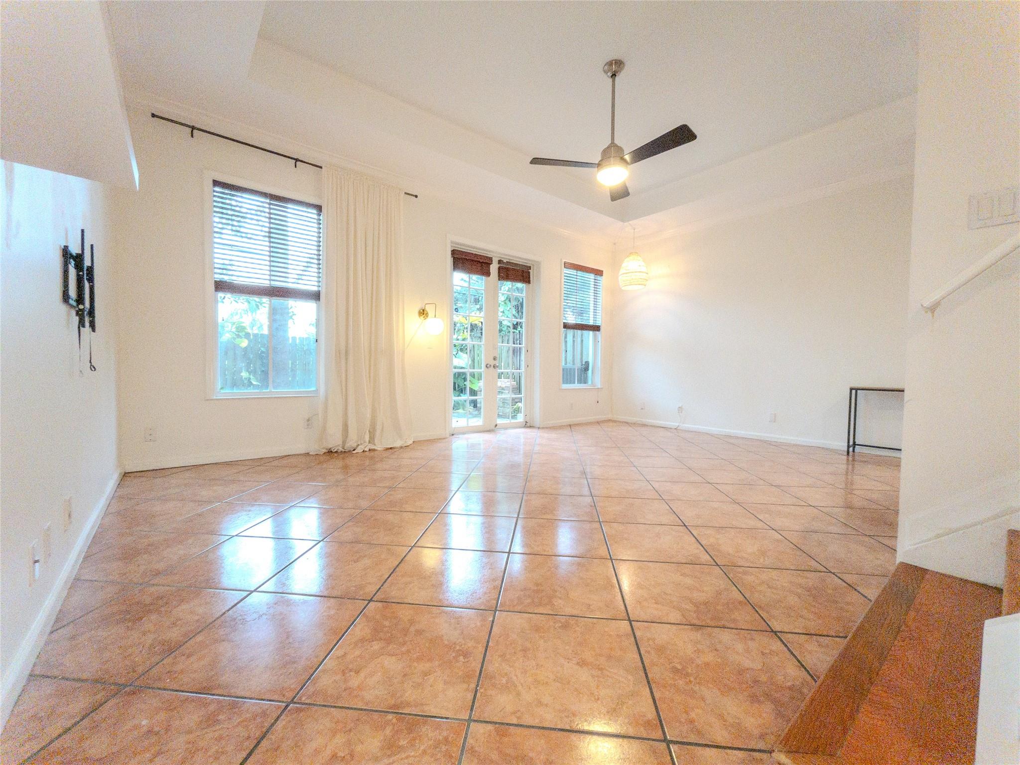 OAK HAMMOCK - RIVERSIDE - Residential