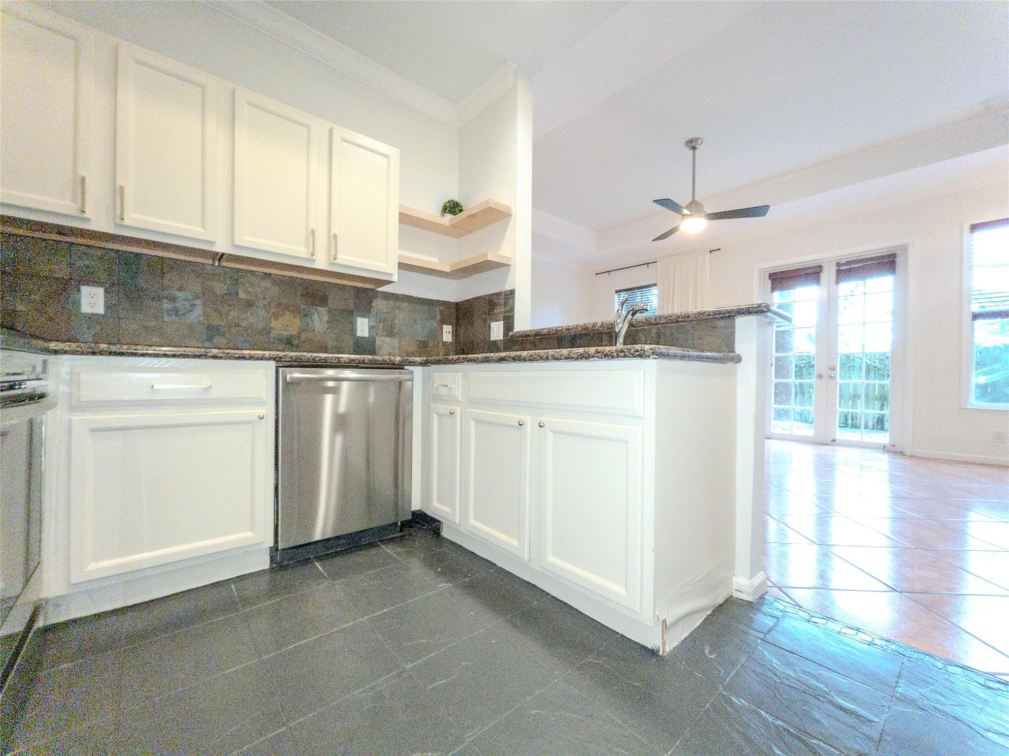 OAK HAMMOCK - RIVERSIDE - Residential