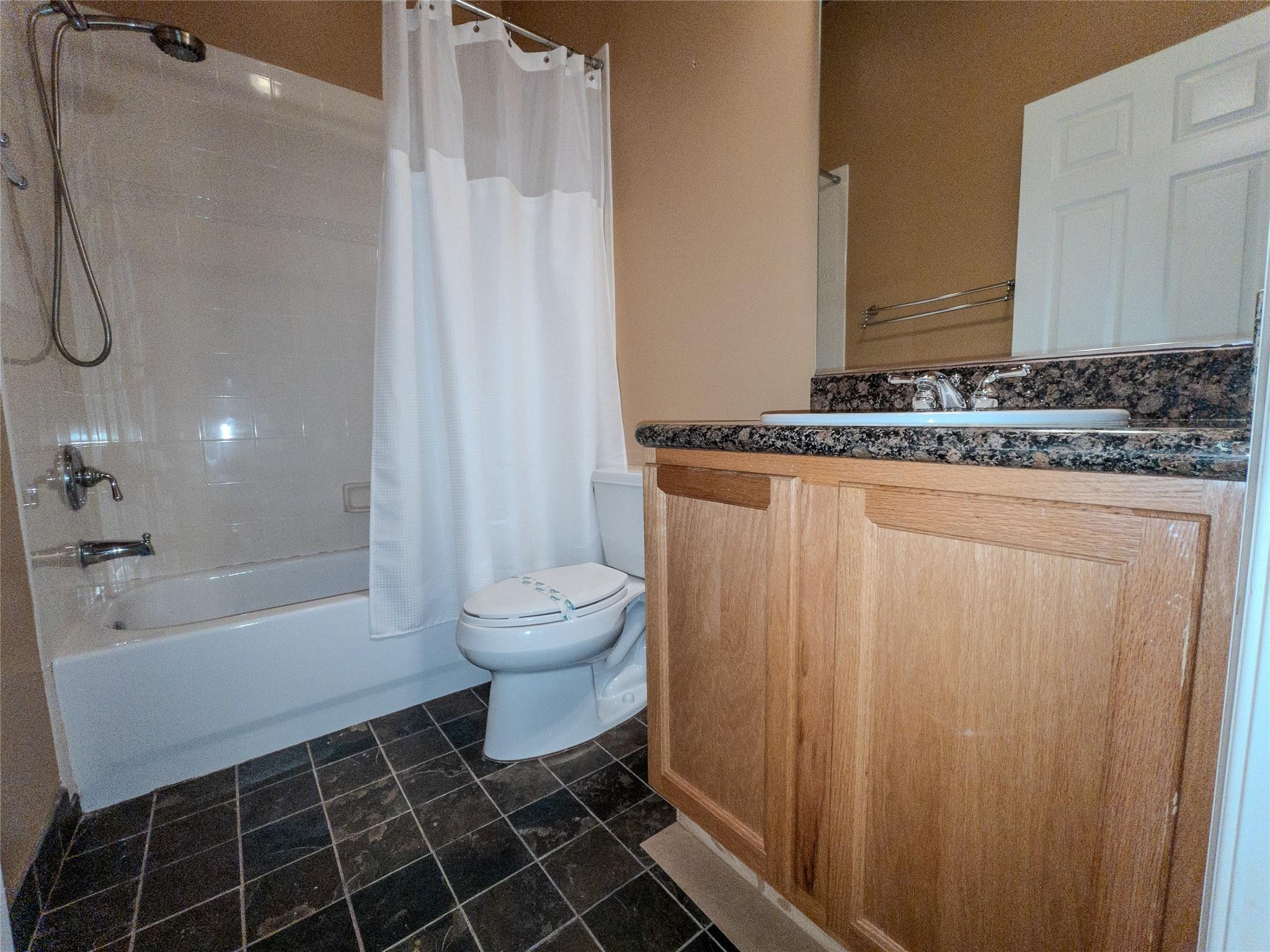 OAK HAMMOCK - RIVERSIDE - Residential