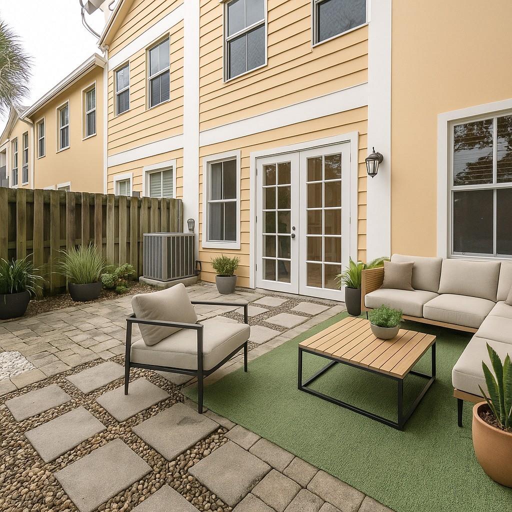 OAK HAMMOCK - RIVERSIDE - Residential