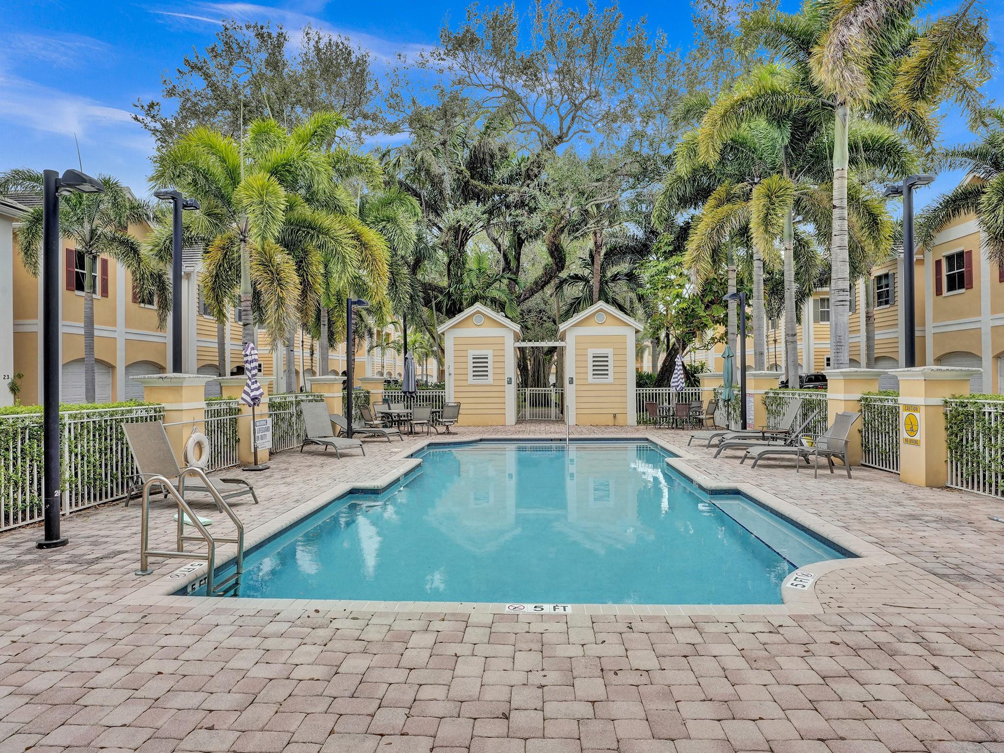 OAK HAMMOCK - RIVERSIDE - Residential