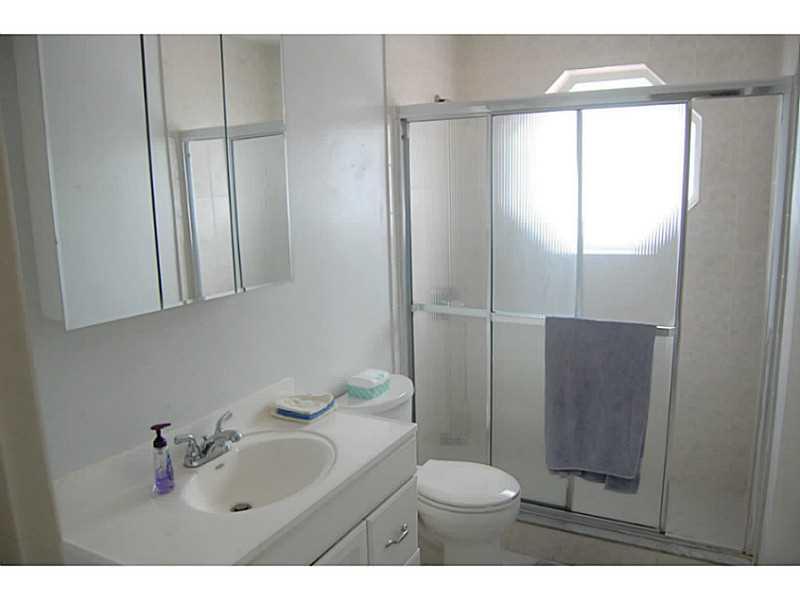 IMPERIAL POINT 3RD SEC - Residential