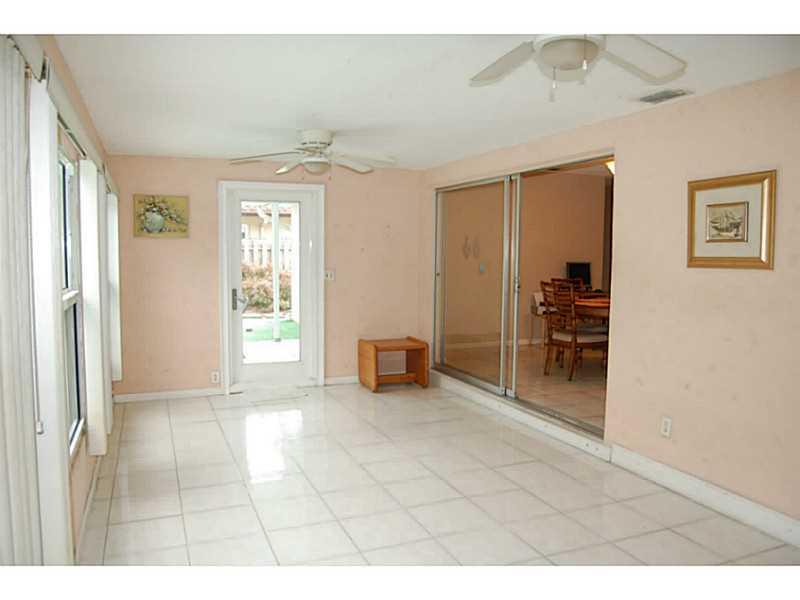 IMPERIAL POINT 3RD SEC - Residential