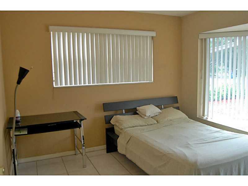 IMPERIAL POINT 3RD SEC - Residential