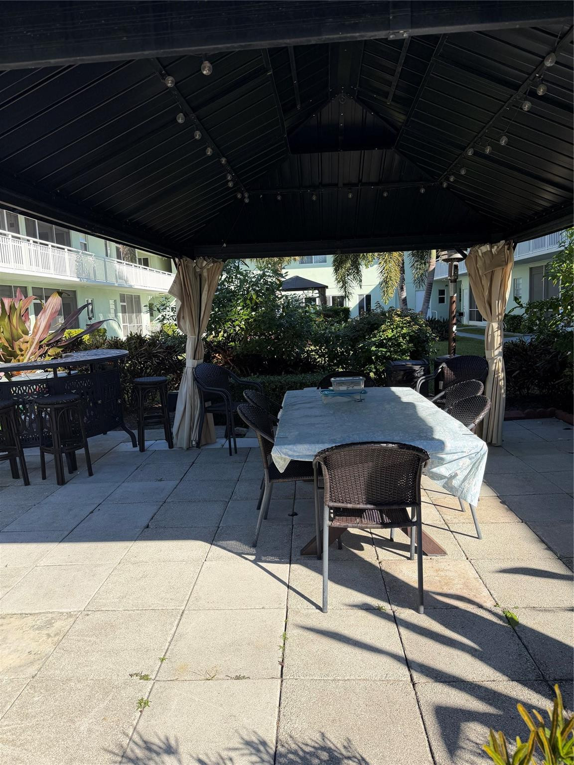 Tarelton Manor Apartments - Residential