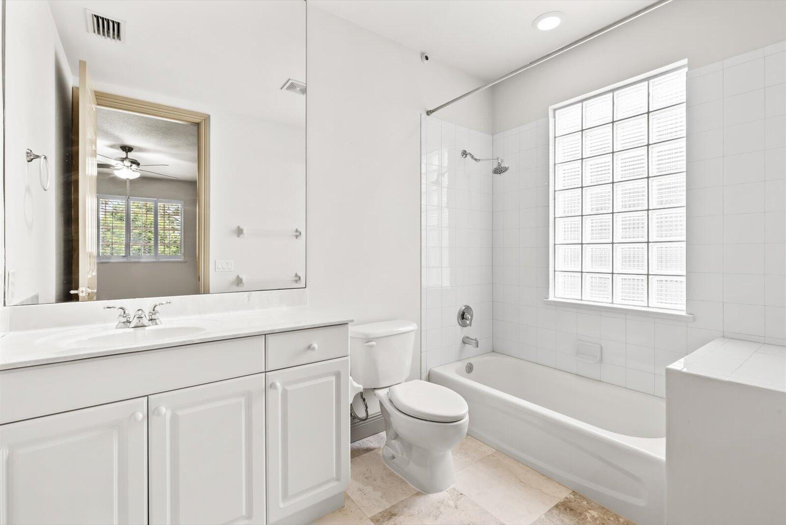 THE ENCLAVE AT THE RESERV - Residential