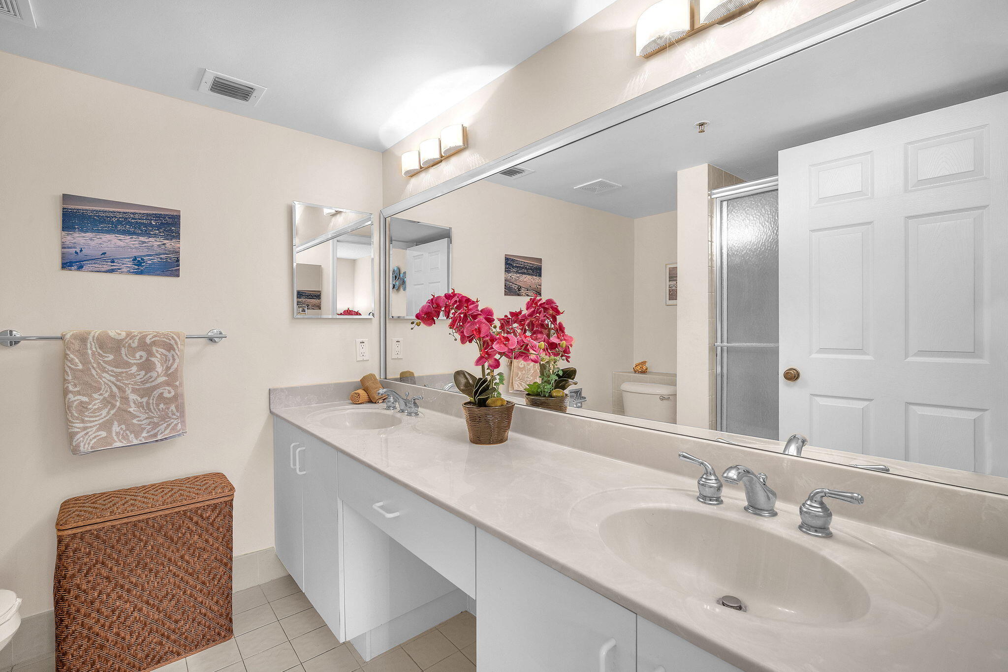 REGAL SHORES CONDO - Residential