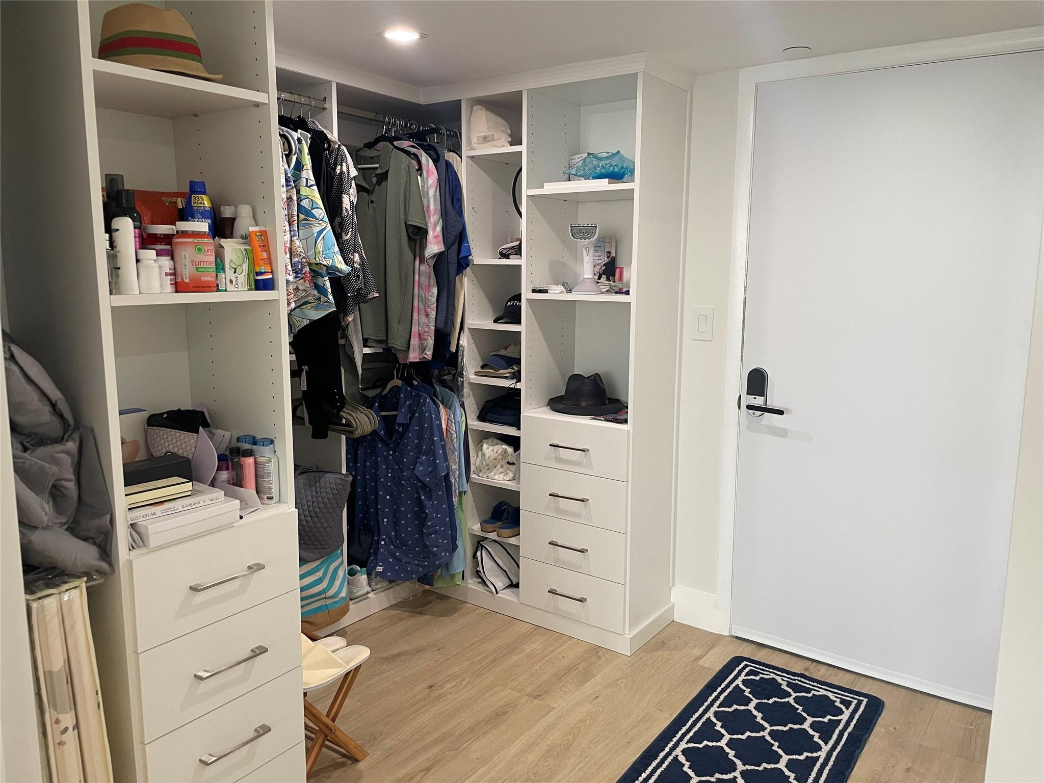 The Seasons Condo - Residential Lease