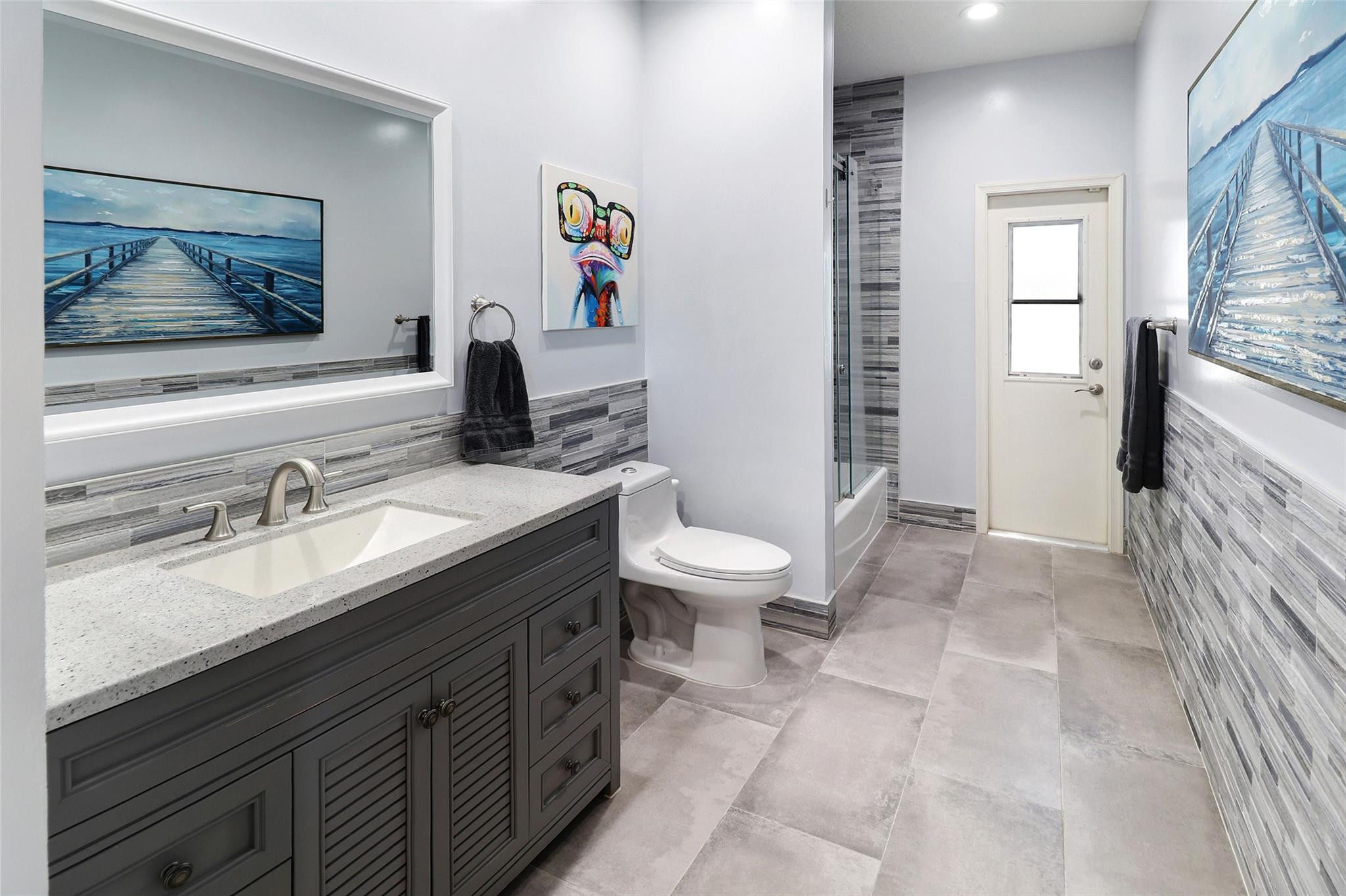 Kensington 146-39 B - Residential