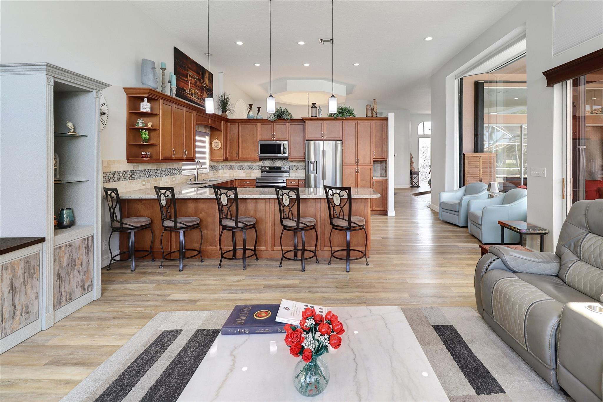 Kensington 146-39 B - Residential