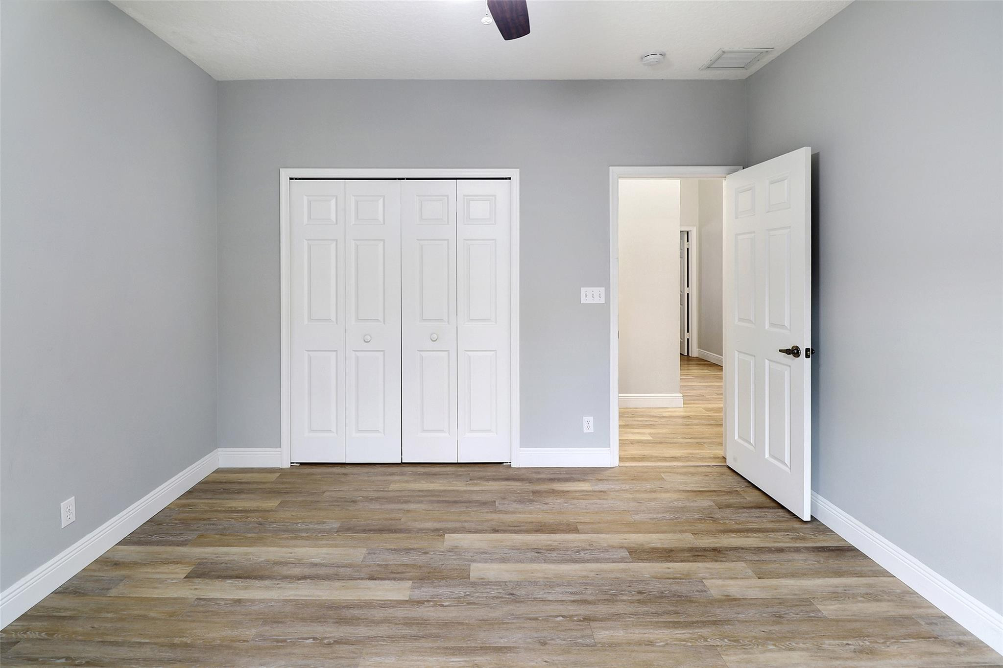 Kensington 146-39 B - Residential