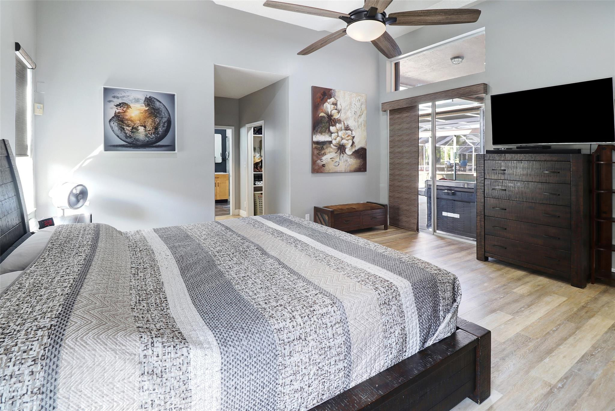 Kensington 146-39 B - Residential