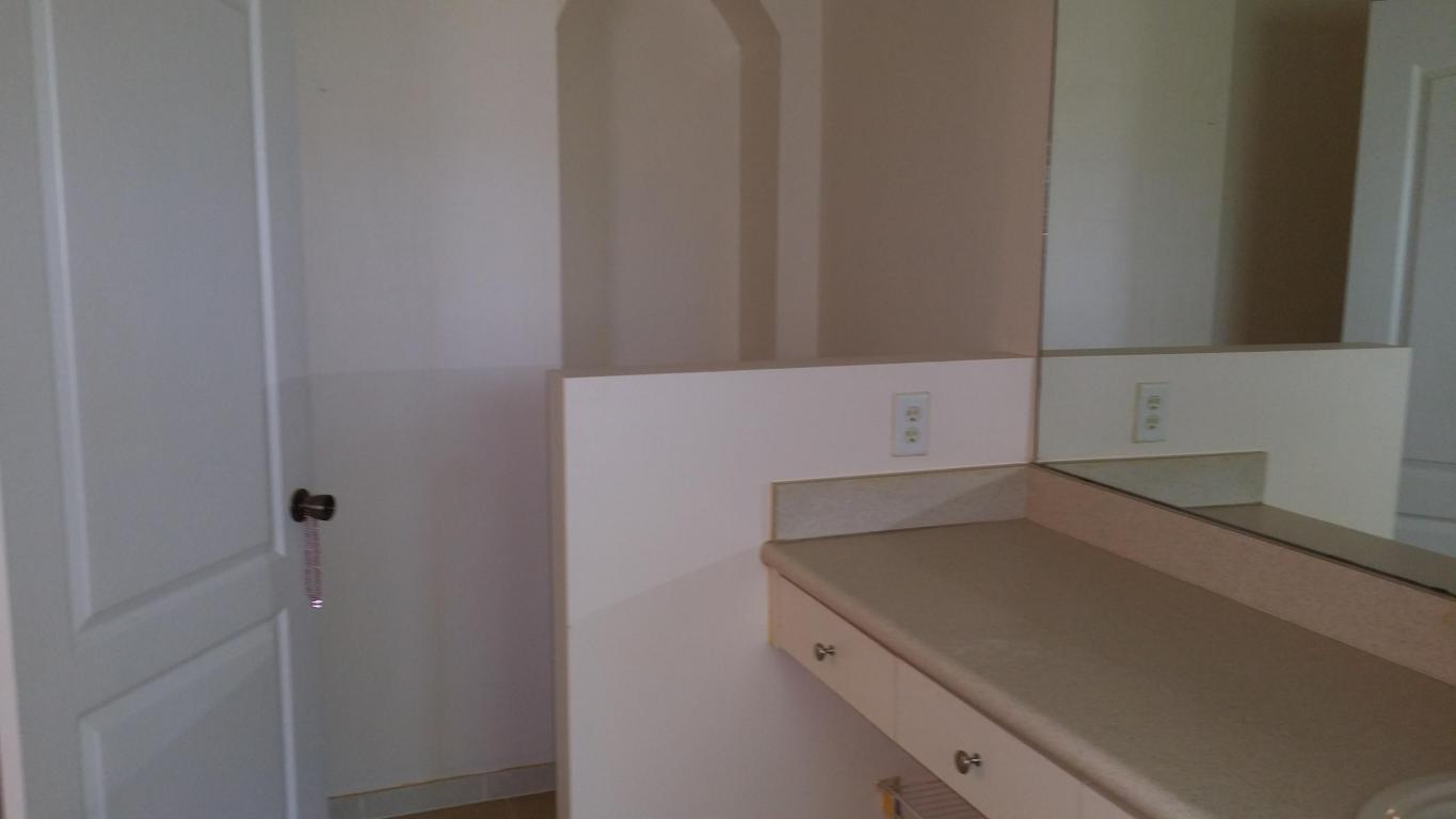 SEMINOLE ESTATES and TOWNHOMES - Residential